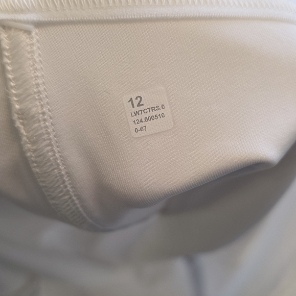 🆕️ Lululemon Luxtreme High-Rise Tennis Short 3.5" - Picture 12 of 12